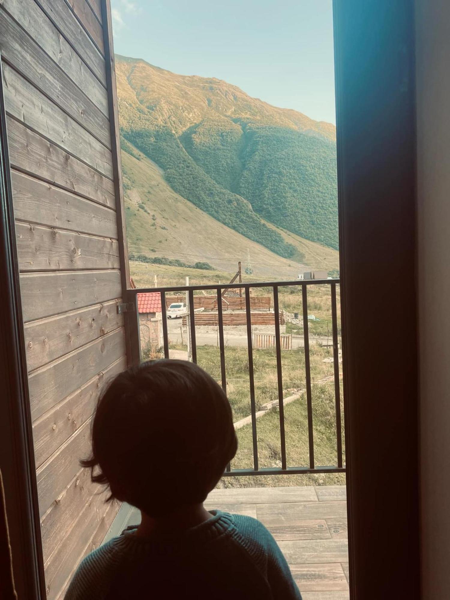 Melodia Kazbegi Hotel Kültér fotó